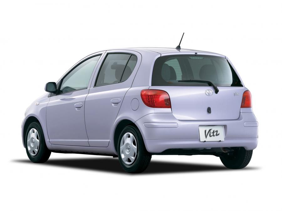  Toyota Vitz 5-Door 2001 года  (фото 8 из 10)